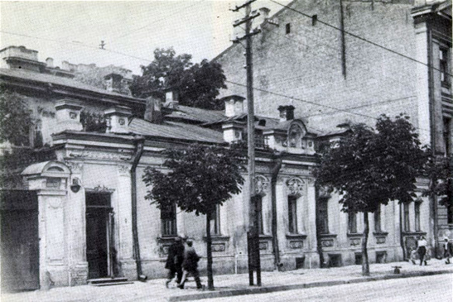 Музично-драматична школа Миколи Лисенка